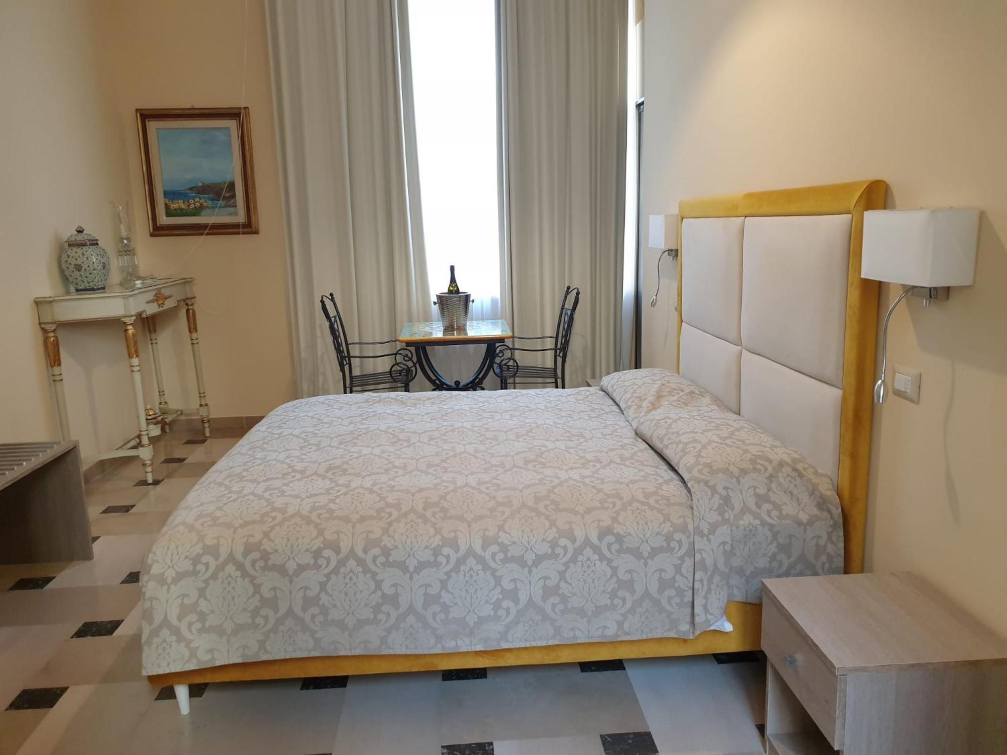 Dimora Charleston Lecce Parcheggio Privato In Loco Gratis Acomodação com café da manhã Quarto foto