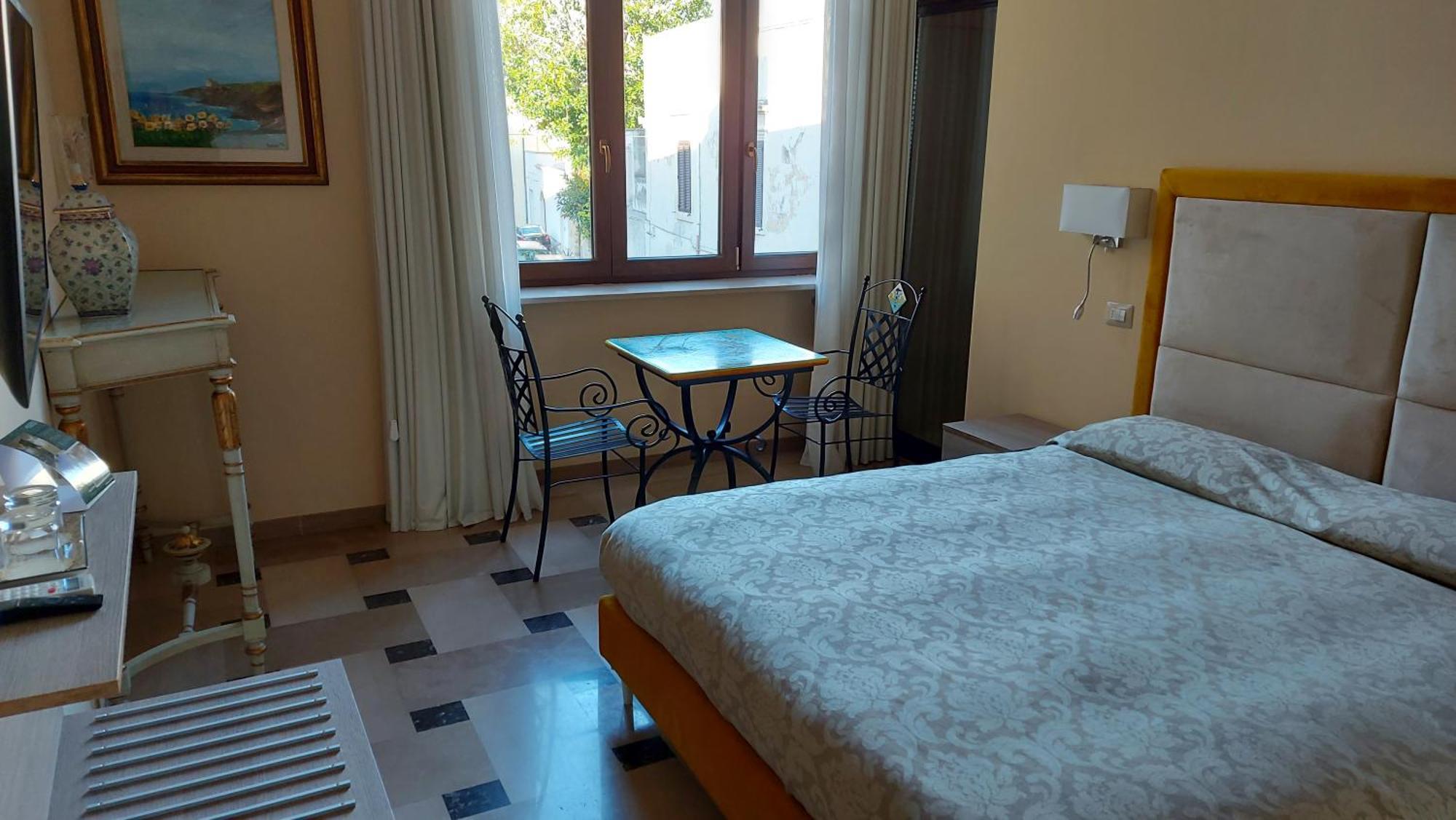 Dimora Charleston Lecce Parcheggio Privato In Loco Gratis Acomodação com café da manhã Quarto foto