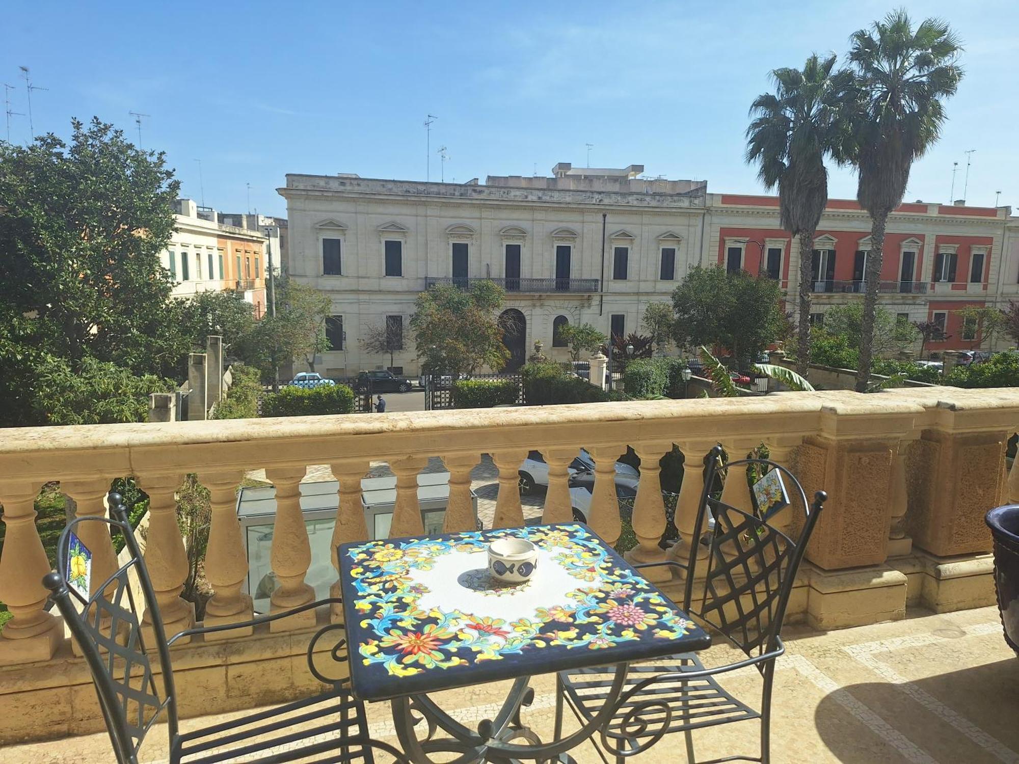 Dimora Charleston Lecce Parcheggio Privato In Loco Gratis Acomodação com café da manhã Quarto foto